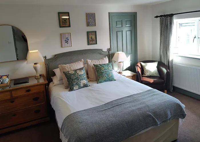 The Royal Oak Inn 3*
