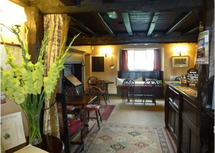 The Royal Oak Inn 3*